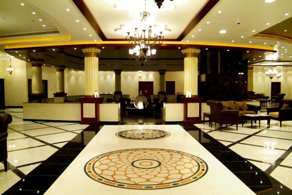 Golden Tulip Khatt Springs Resort & Spa Rás al-Chajma Exteriér fotografie