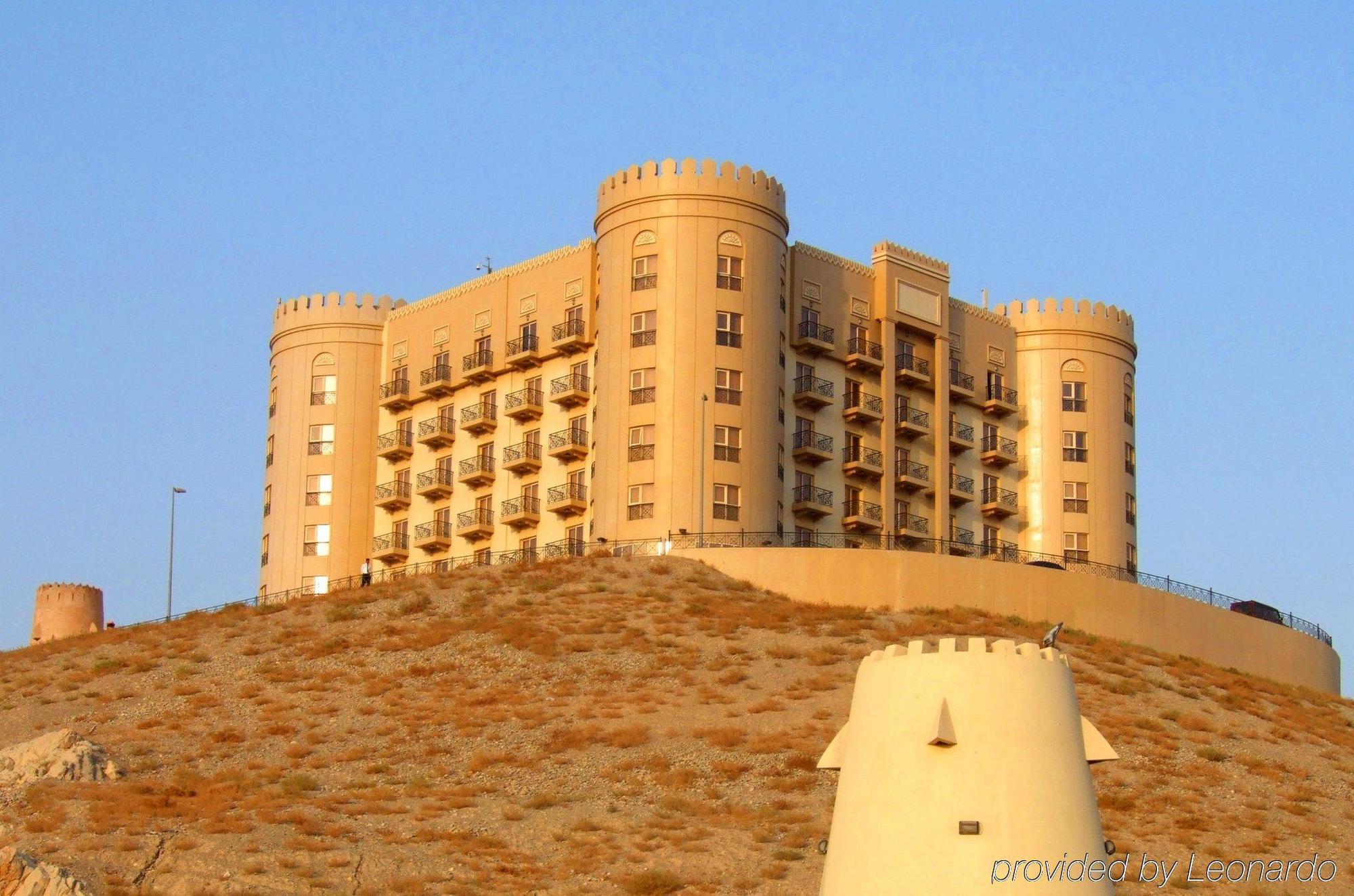 Golden Tulip Khatt Springs Resort & Spa Rás al-Chajma Exteriér fotografie